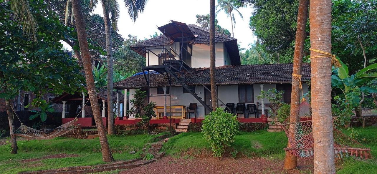 Perch By The Sea Bed & Breakfast Kannur Bagian luar foto